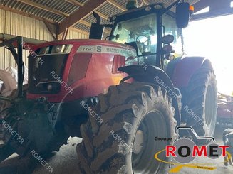 Tracteur agricole Massey Ferguson 7720 S D6 EF MR - 1