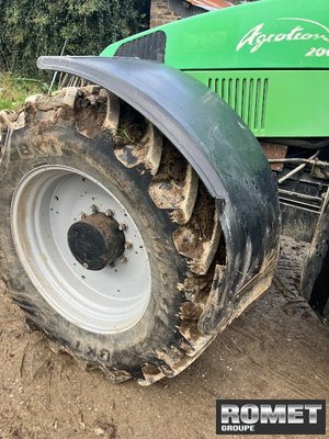 Tracteur agricole Deutz-Fahr AGROTRON 200