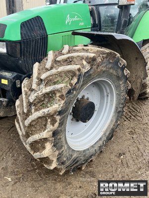 Tracteur agricole Deutz-Fahr AGROTRON 200