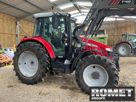 Tracteur agricole Massey Ferguson 5713 S D4 EF MR