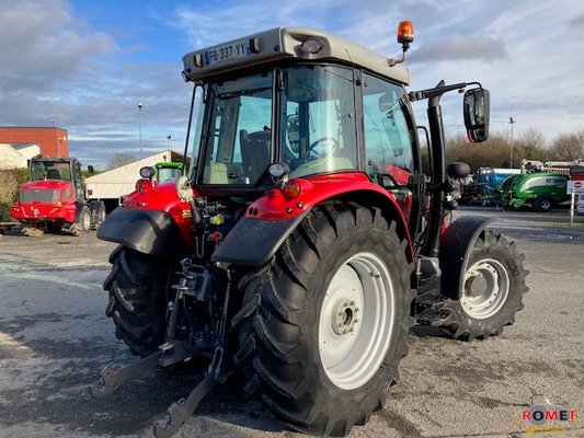 Tracteur agricole Massey Ferguson 5713 S D4 EF MR