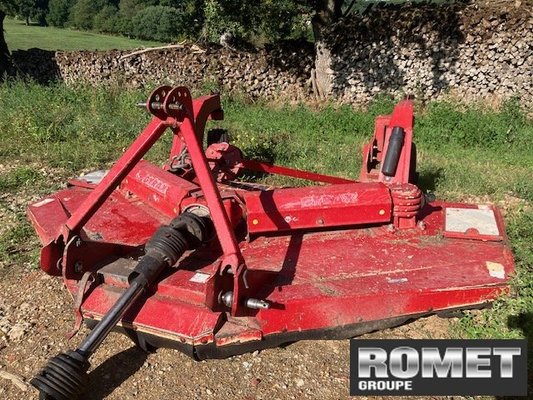 Gyrobroyeur Gyrax G331 HD1