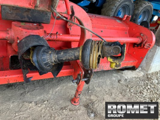 Broyeur à axe horizontal Maschio LEOPARD 320 DT