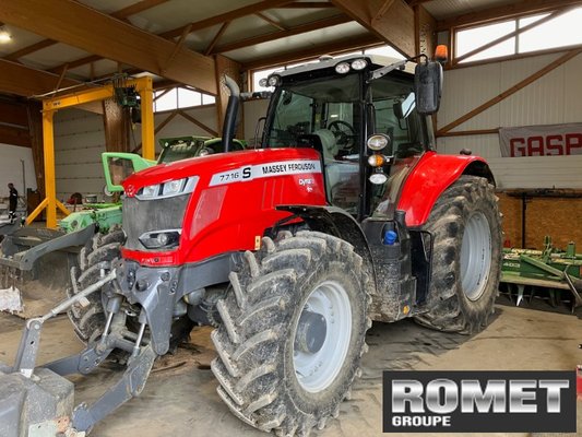 Tracteur agricole Massey Ferguson 7716 S D6 EF MR