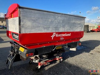 Distributeur d'engrais Kverneland TLX3900GEOSPREAD - 1