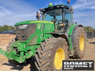 Tracteur agricole John Deere 6210R - 1