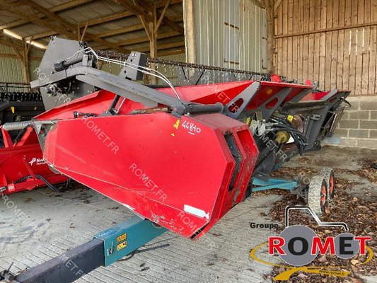 Moissonneuse batteuse Massey Ferguson 620
