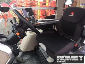 Tracteur agricole Massey Ferguson 8S-225 DEP EX - 4