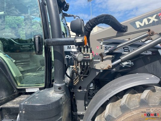 Tracteur agricole Massey Ferguson 6713 S DV EF MR