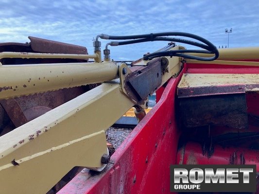 Désileuse pailleuse Gyrax 2902