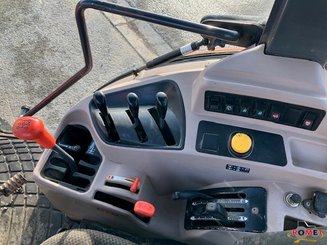 Tracteur agricole Kubota M7060 - 5
