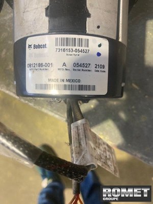 Chariot élévateur télescopique Massey Ferguson TH7030 LP