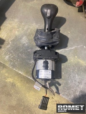 Chariot élévateur télescopique Massey Ferguson TH7030 LP