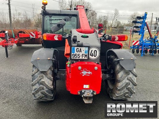 Chariot élévateur télescopique Massey Ferguson TH7030 LP