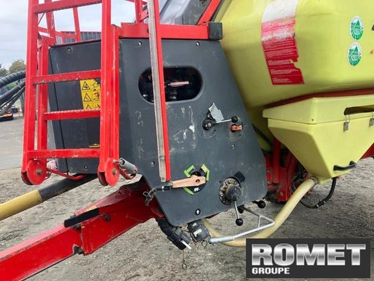 Pulvérisateur traîné Rau SPIDOTRAIN