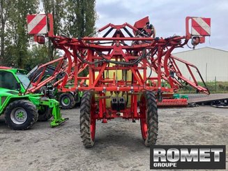 Pulvérisateur traîné Rau SPIDOTRAIN - 3