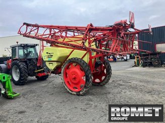 Pulvérisateur traîné Rau SPIDOTRAIN - 4