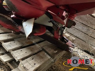 Distributeur d'engrais Lely CENTER LINER - 4