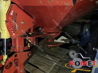 Distributeur d'engrais Lely CENTER LINER - 7