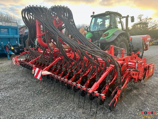 Combiné de semis Maschio PA2SF+AQUILA6000