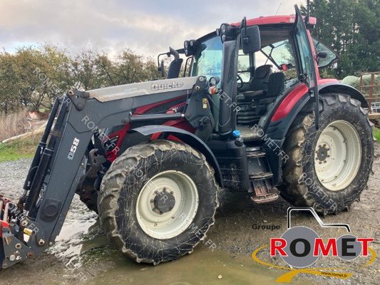 Tracteur agricole Valtra N134 D