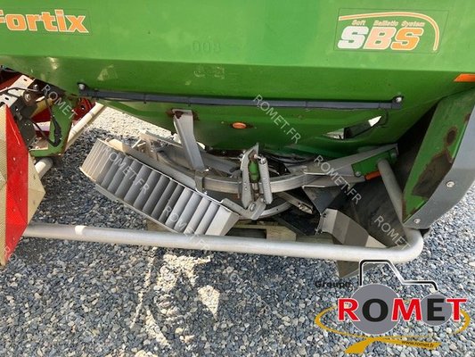 Distributeur d'engrais Amazone ZAM1200