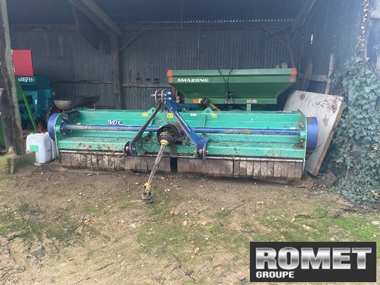 Broyeur à axe horizontal Desvoys DR4-320