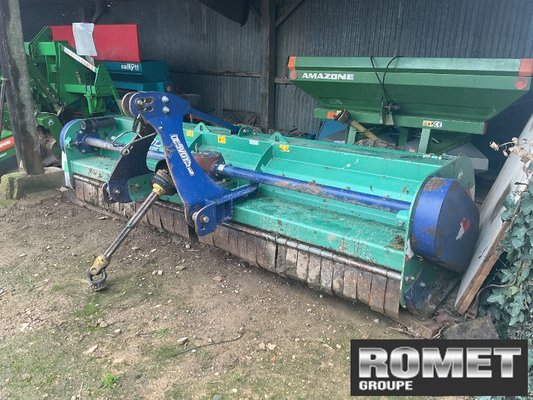 Broyeur à axe horizontal Desvoys DR4-320