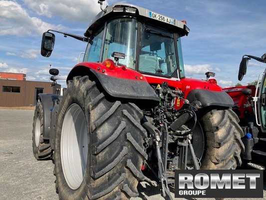 Tracteur agricole Massey Ferguson 7S-190 DV EX