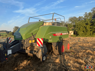 Presse à balles carrées Fendt 1290S - 1