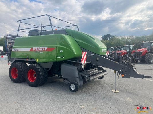 Presse à balles carrées Fendt 1290S