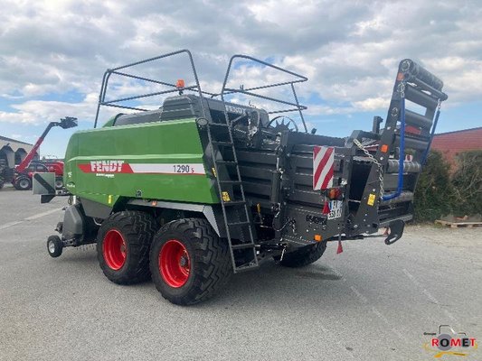 Presse à balles carrées Fendt 1290S