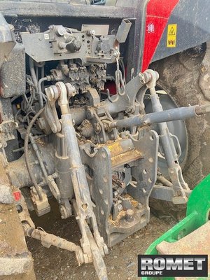 Tracteur agricole Massey Ferguson 5711 M D4 ES