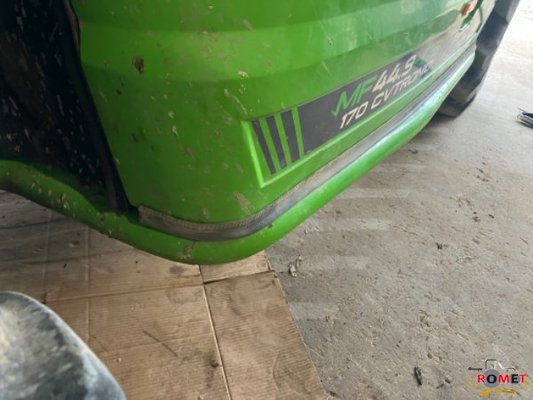 Chariot élévateur télescopique Merlo MF44-9-CS