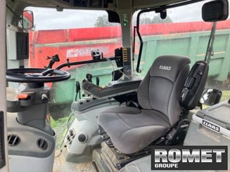Tracteur agricole Claas AXION 800 - 7