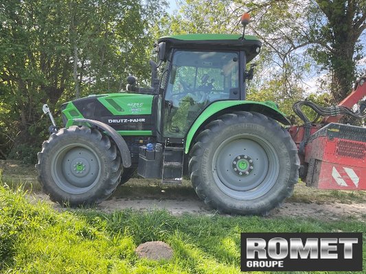 Tracteur agricole Deutz-Fahr 6135C TTV