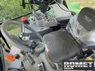 Tracteur agricole Deutz-Fahr 6135C TTV - 4