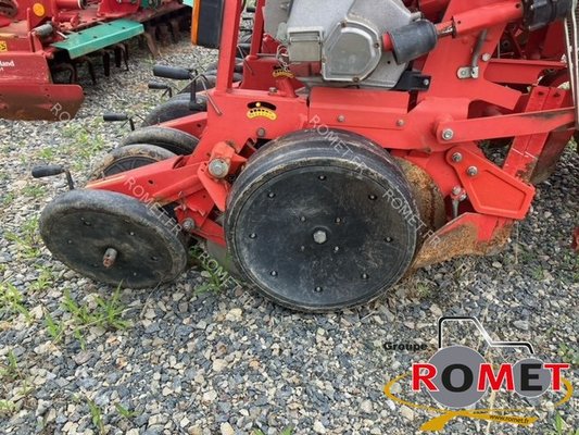 Semoir monograine Maschio MAGICA 8R