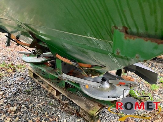 Distributeur d'engrais Amazone ZAM-2000