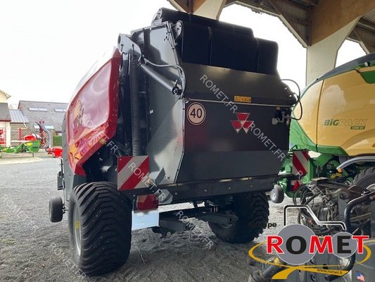 Presse à balles rondes Massey Ferguson 4180 V XTRA