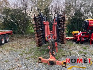 Cover crop Gregoire Besson ACERO - 1