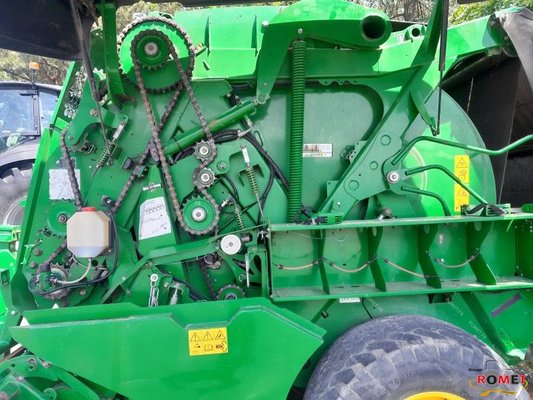 Presse à balles rondes John Deere 960 ISOBUS