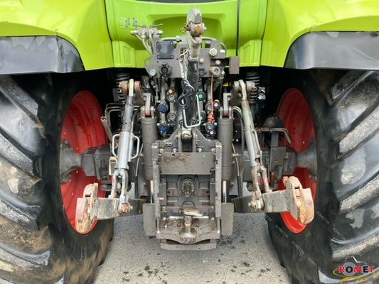 Tracteur agricole Claas ARION620