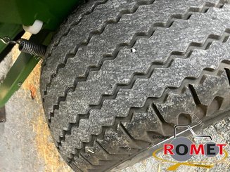 Presse à balles rondes Krone VARIPACK V165 - 5