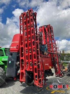 Pulvérisateur porté Kverneland IXTER B