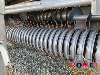 Presse à balles rondes Claas VARIANT460 RS - 3