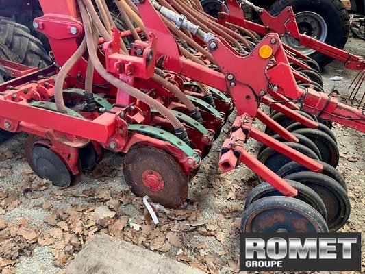 Semoir pour semis simplifié Kverneland MSC300