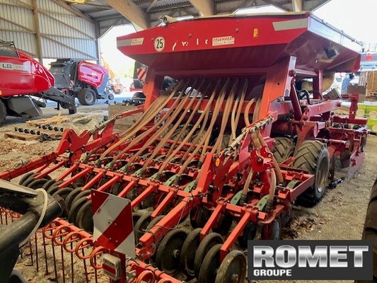 Semoir pour semis simplifié Kverneland MSC300
