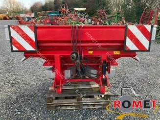 Distributeur d'engrais Lely CENTERLINER2500 - 1