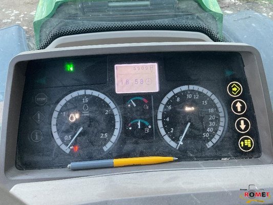 Tracteur agricole John Deere 6115M